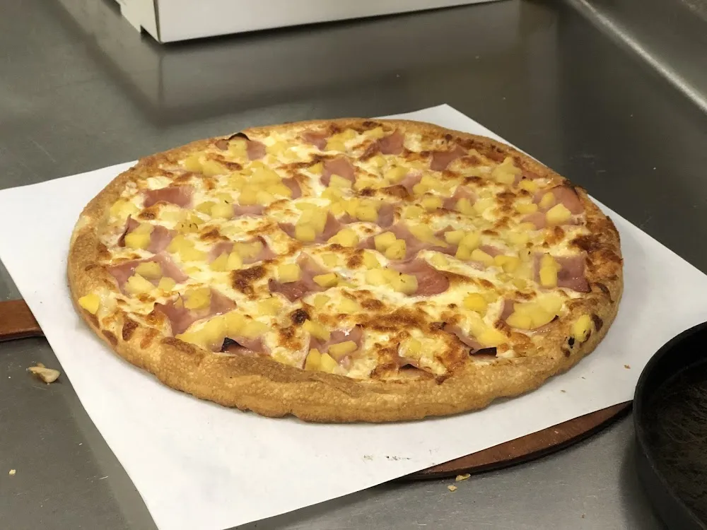 Hawaiian Pizza